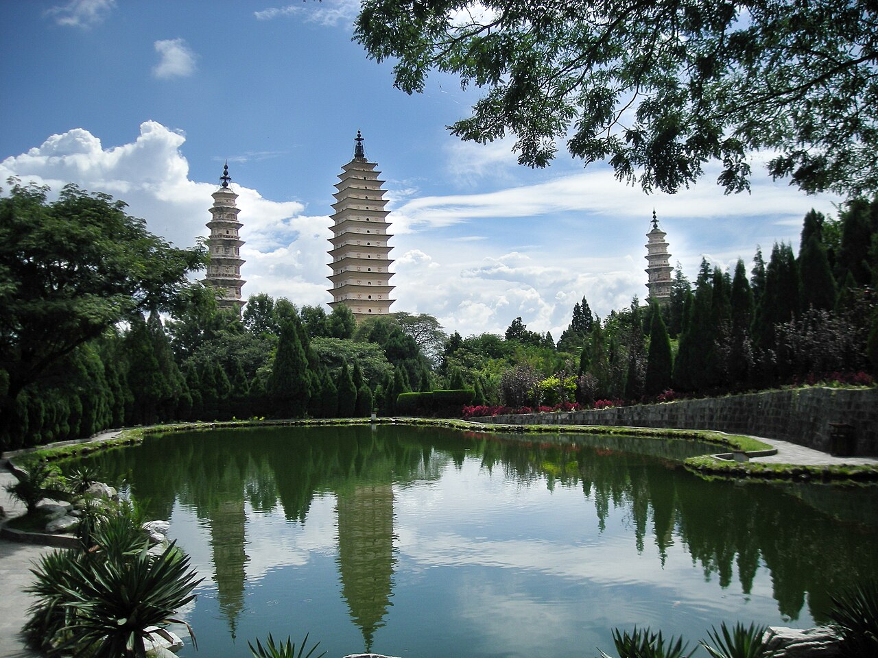 崇聖寺三塔