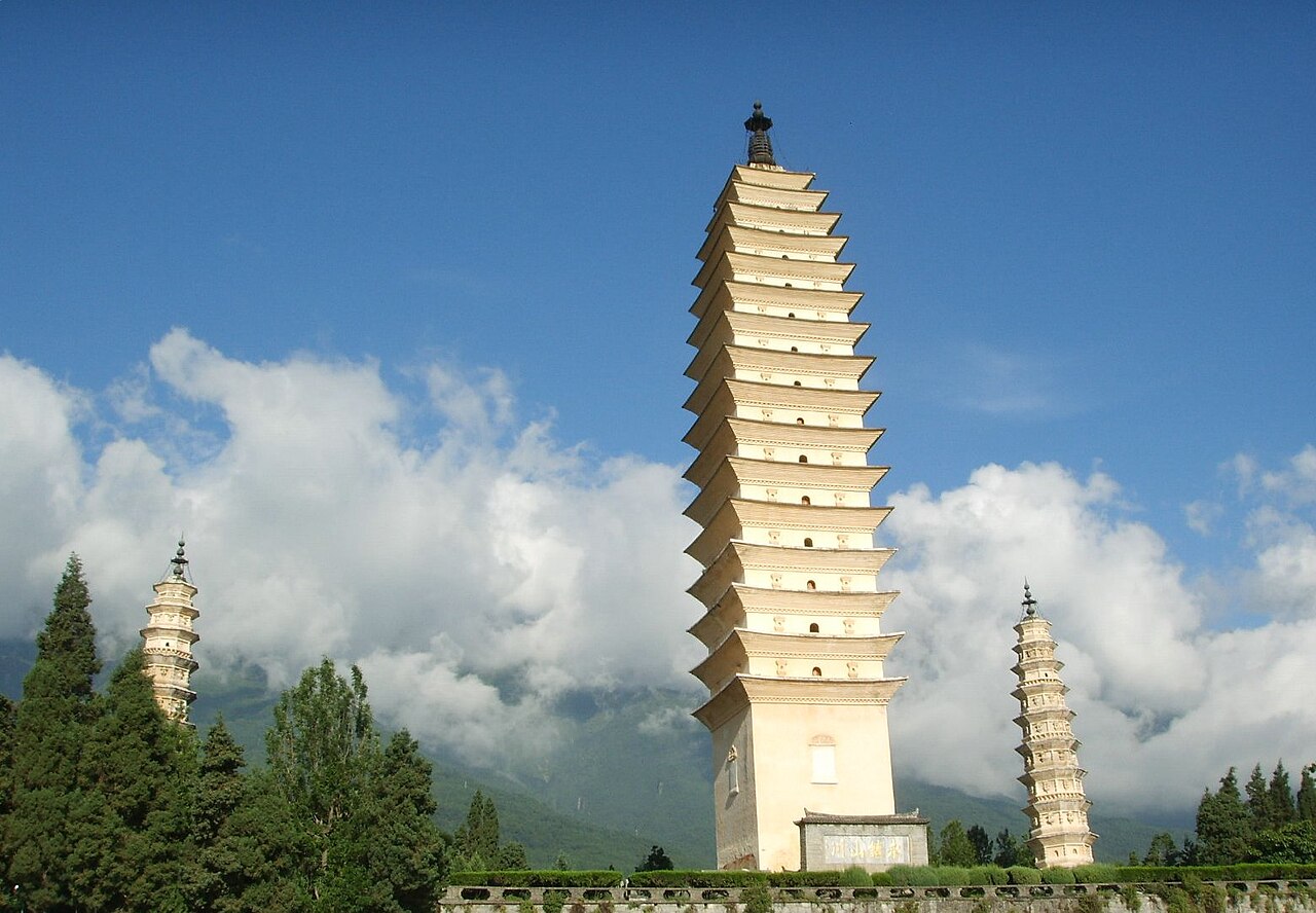 崇聖寺三塔